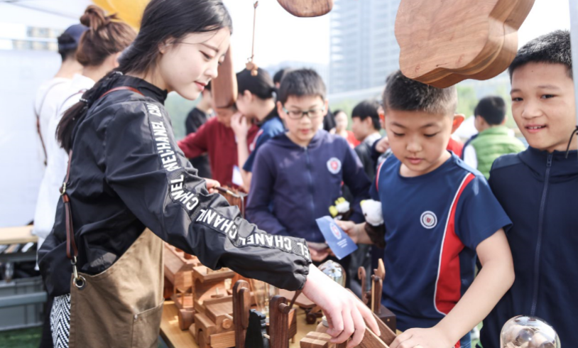 北京市力邁中美國際學校音樂嘉年華之木工藝術(shù)(圖1)