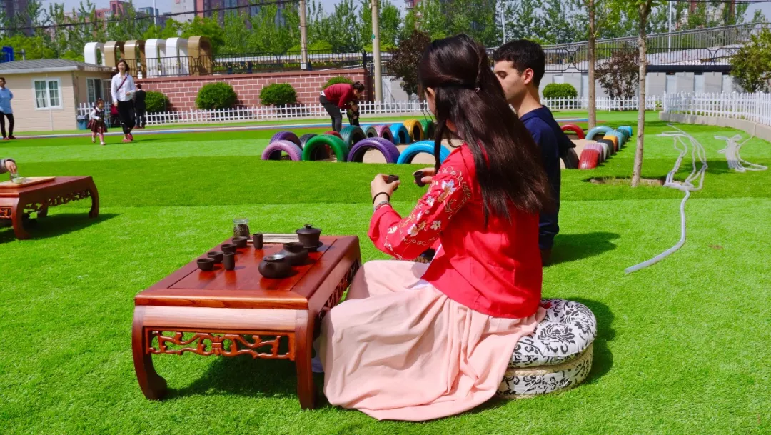 力邁，力邁學(xué)校，力邁中美，力邁幼兒園