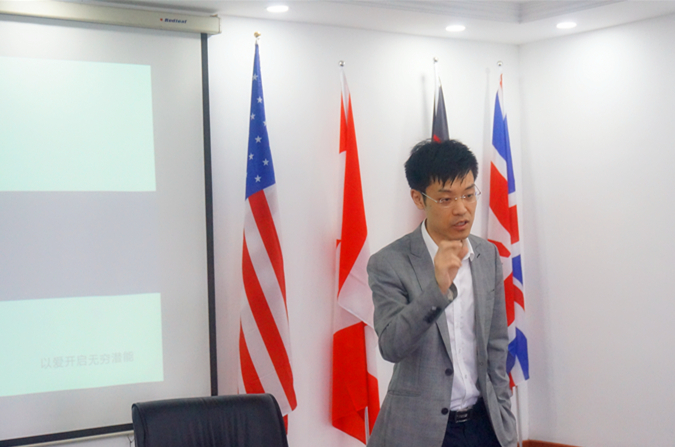 力邁中美國際學(xué)校：美式教育全面升級全新體驗 