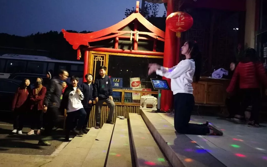 力邁中美“青春飛揚，激情無限”主題社會實踐活動