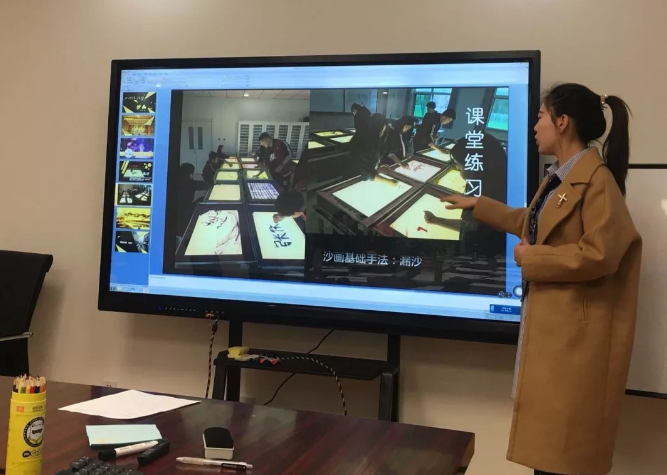 力邁中美·九華高中校區(qū)教師Demo課展示活動
