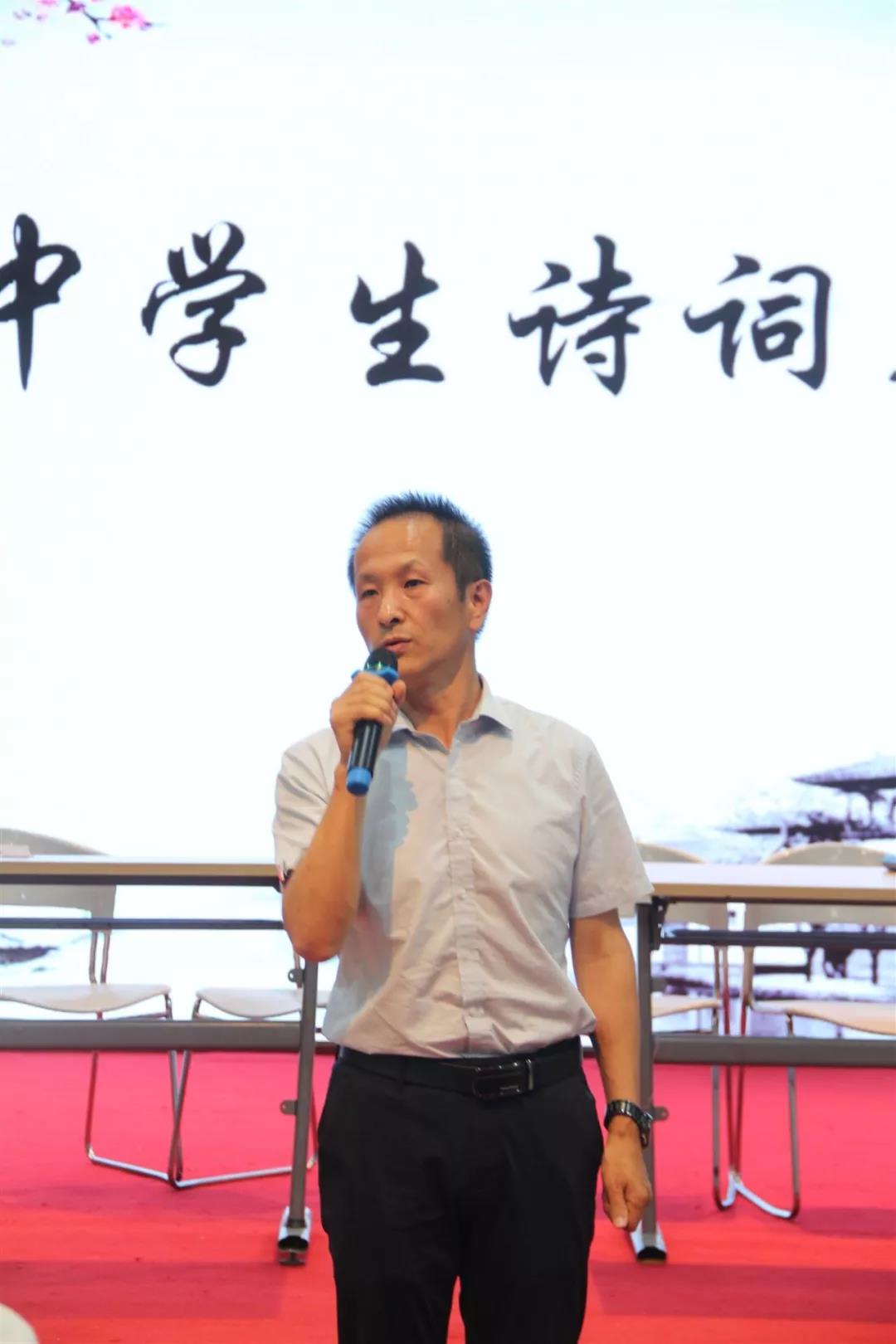 力邁中學(xué)生詩詞大會/尋中華文學(xué)之瑰寶，誦凄美磅礴之詩篇(圖9)