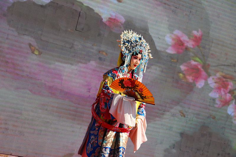 相約開(kāi)學(xué)盛典，溫暖追夢(mèng)青春(圖12)