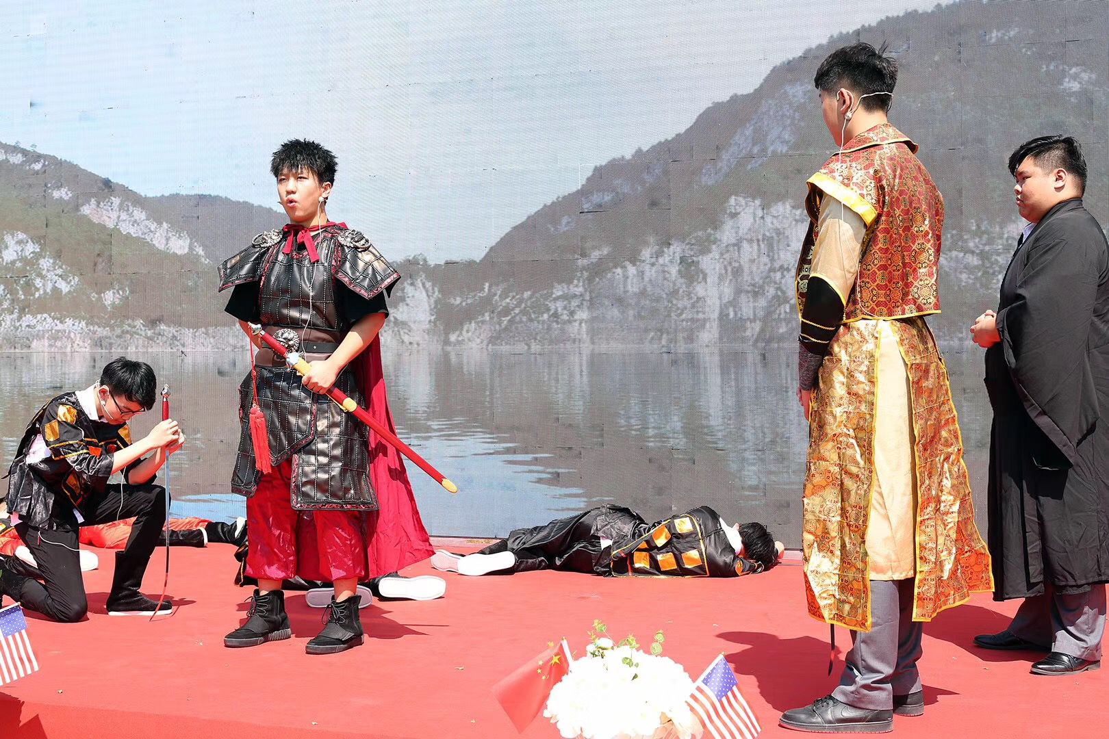 相約開(kāi)學(xué)盛典，溫暖追夢(mèng)青春(圖15)