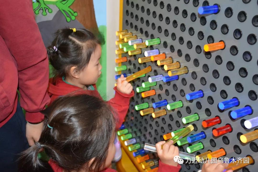 力邁幼兒園‖“走進(jìn)科技館 開(kāi)啟科學(xué)夢(mèng)”參觀科技館活動(dòng)(圖30)