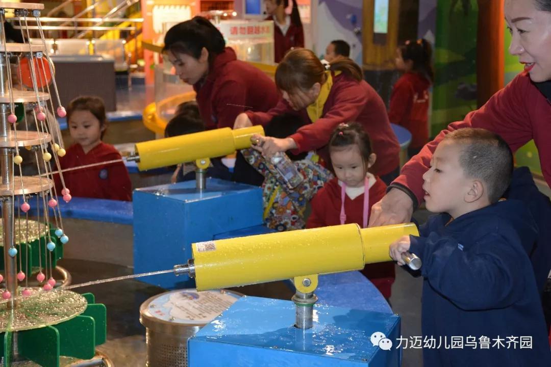 力邁幼兒園‖“走進(jìn)科技館 開(kāi)啟科學(xué)夢(mèng)”參觀科技館活動(dòng)(圖32)