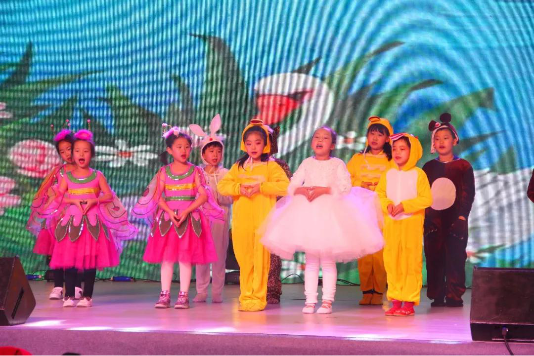 2020，我們乘著青春的翅膀/北京市力邁中美學(xué)校新年文藝匯演(圖17)