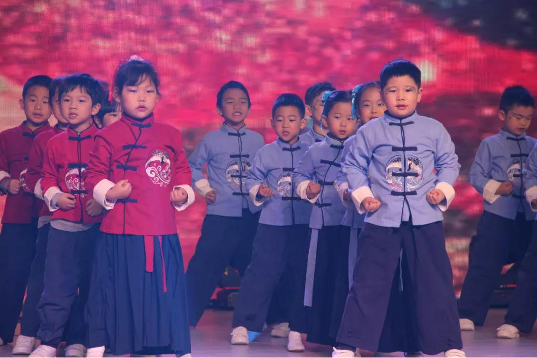 2020，我們乘著青春的翅膀/北京市力邁中美學(xué)校新年文藝匯演(圖21)