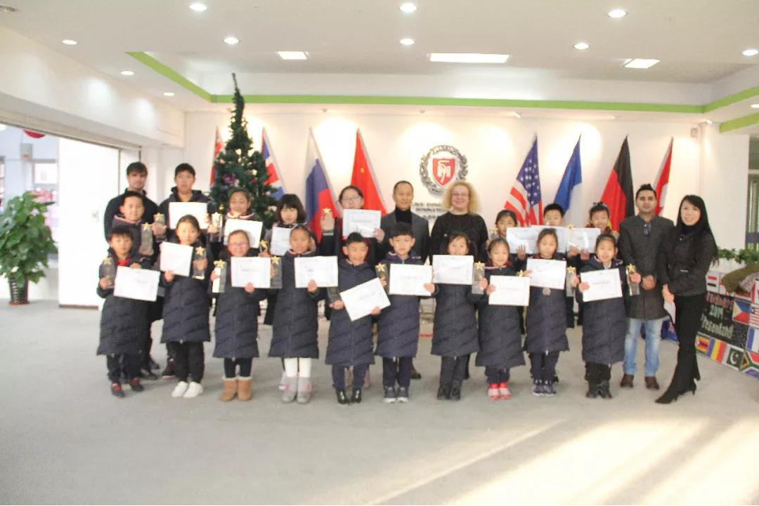 英語詞匯什么的，敢來和我打擂嗎？/力邁中美國際學(xué)校拼詞大賽Spelling Bee(圖48)