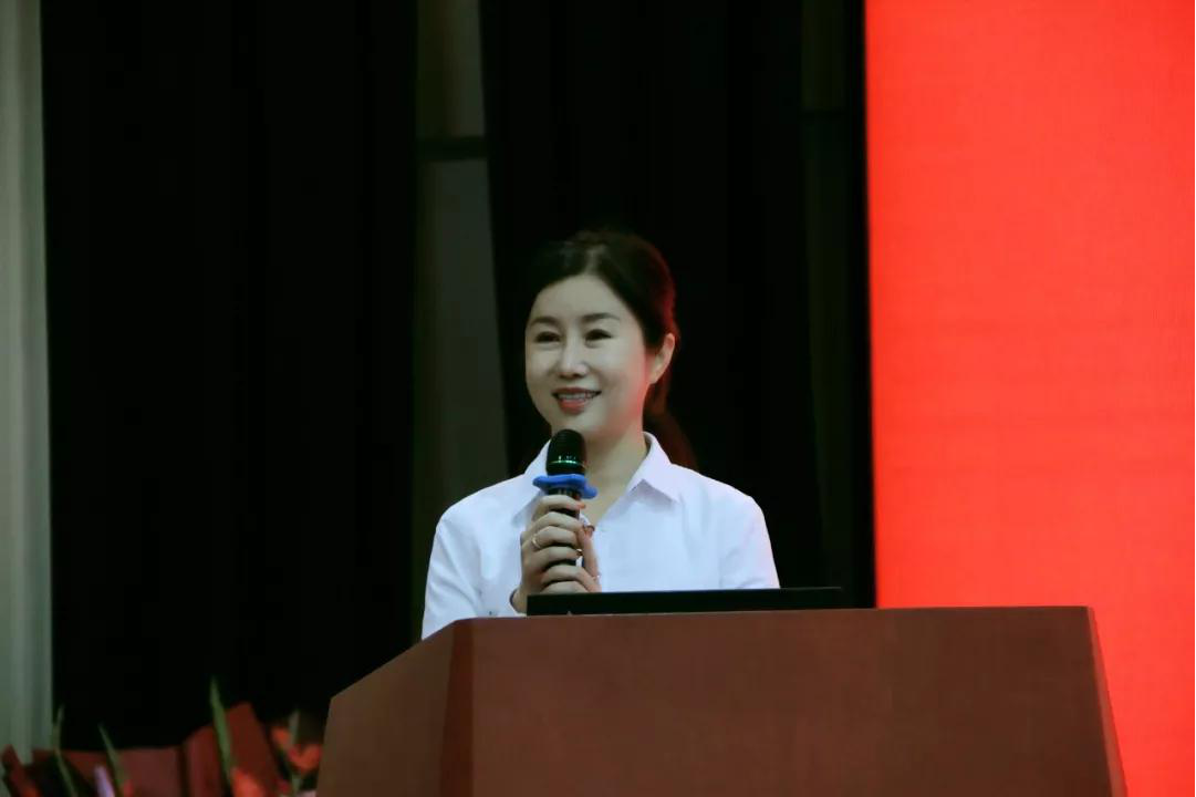 金鼠迎春，福滿人間/力邁教職員工新春聯(lián)歡暨2019期末表彰大會(圖4)
