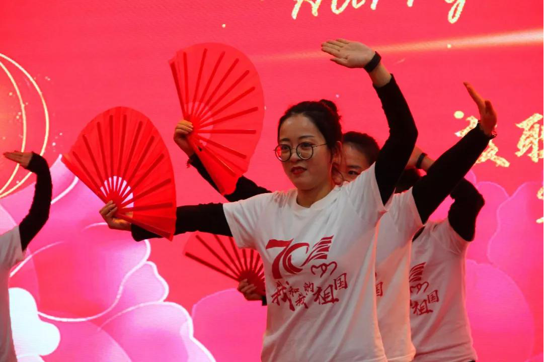 金鼠迎春，福滿人間/力邁教職員工新春聯(lián)歡暨2019期末表彰大會(圖35)