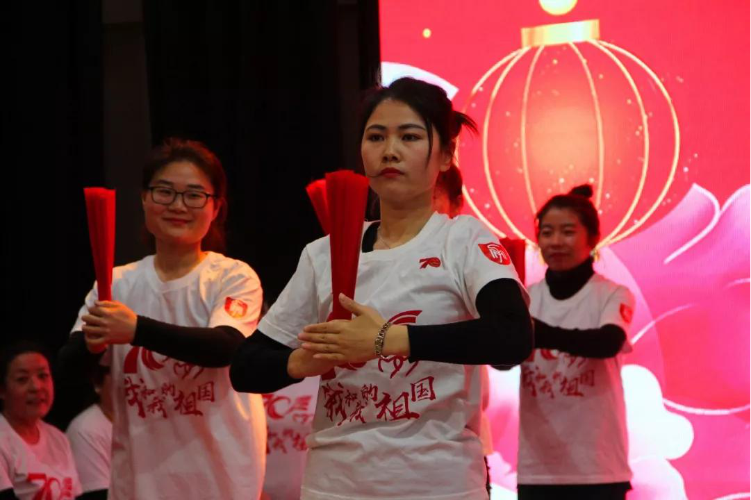金鼠迎春，福滿人間/力邁教職員工新春聯(lián)歡暨2019期末表彰大會(圖36)