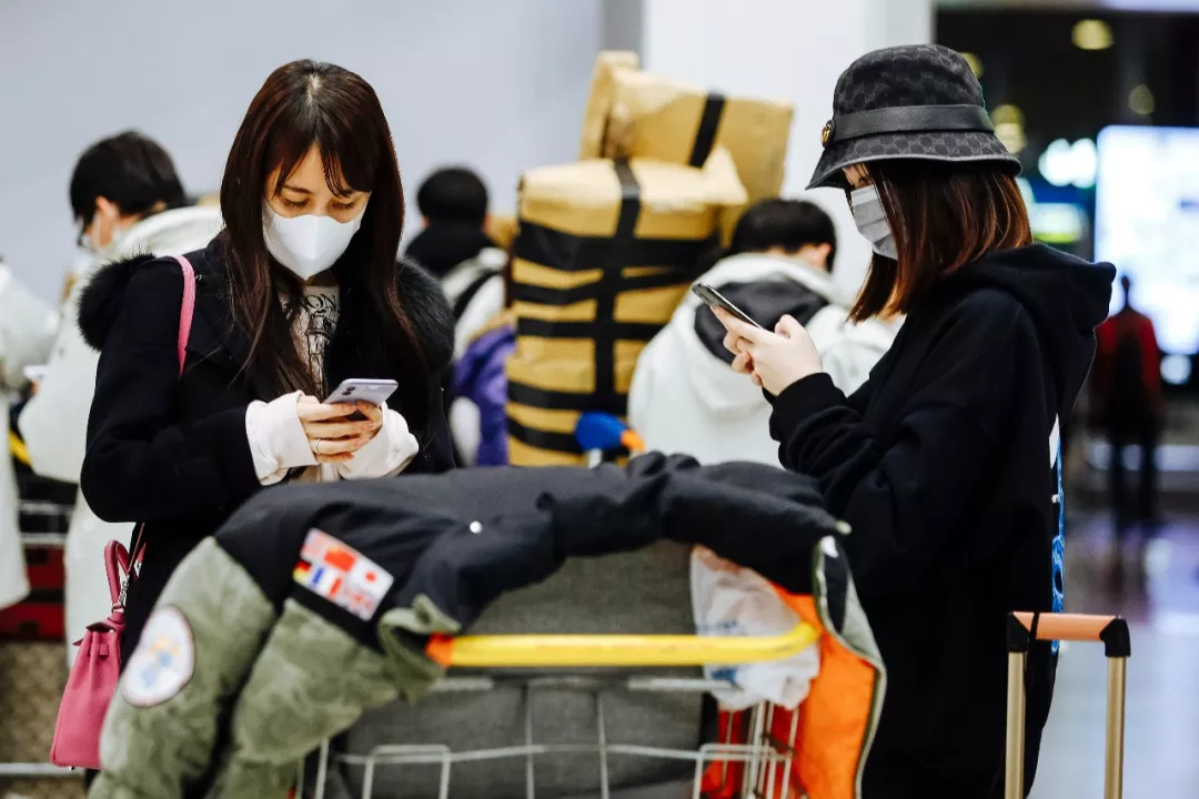 疫情之下，NYU、伯克利等美國(guó)大學(xué)紛紛調(diào)整中國(guó)留學(xué)生申請(qǐng)和報(bào)到政策...(圖17)