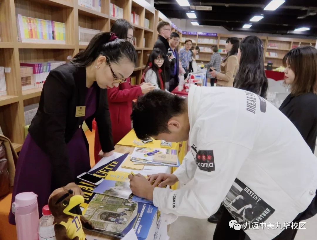 不計辛勤一硯寒，助力學子繡畫卷--資深升學團隊聚焦學生發(fā)展，助力力邁學子沖刺夢校(圖6)
