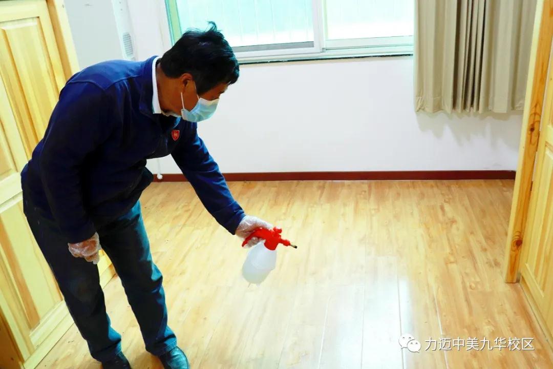 疫云消散，丁香花開|校園堅(jiān)持全面消殺防控工作不松懈，等你歸來(圖3)
