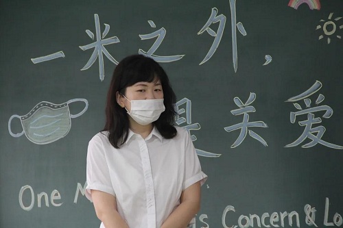 夏蟲啾啾，與子和鳴。童語幺幺，其樂盈盈/力邁中美學(xué)校四五年級(jí)學(xué)生返校剪影(圖7)
