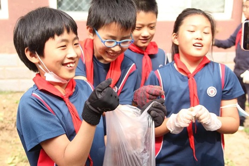 我愛這土地，因為我嗅到了泥土和草葉的芬芳|力邁中美國際學校勞動教育實踐活動(圖19)