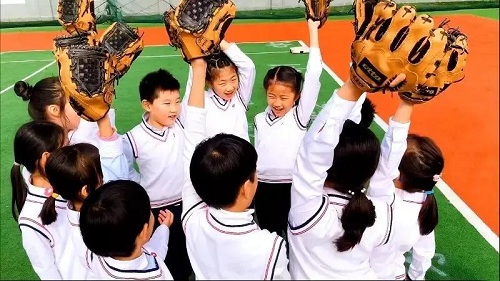 厲害了，這都可以奪冠？！|力邁中美國際學(xué)校喜報傳來~(圖12)