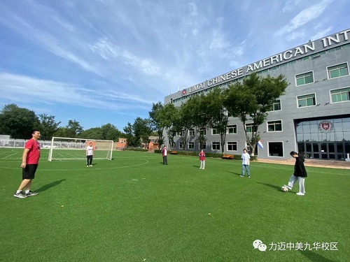 力邁高中足球隊(duì)：熱愛足球，快樂成長(圖11)