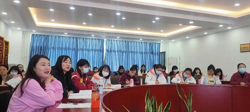 歡樂農(nóng)場，青春作伴|力邁中美國際學(xué)校班主任黨史培訓(xùn)團(tuán)建活動(dòng)(圖5)