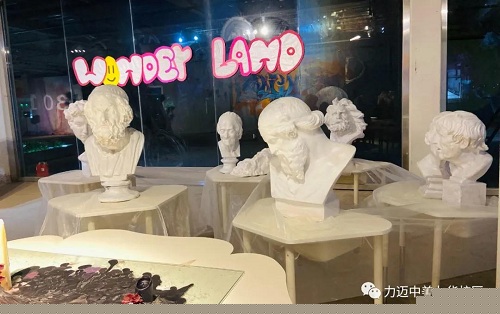 Wonder Land|力邁中美國際學(xué)校高中校區(qū)首屆藝術(shù)展圓滿成功(圖29)