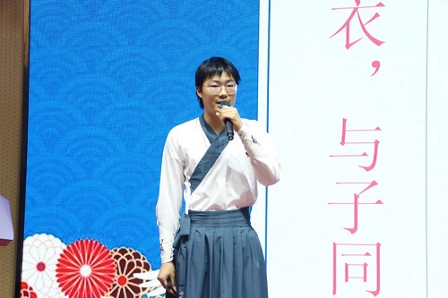吟誦經(jīng)典文化，傳承中華文明 | 中學(xué)部文科組文史哲經(jīng)典講堂活動(dòng)(圖6)