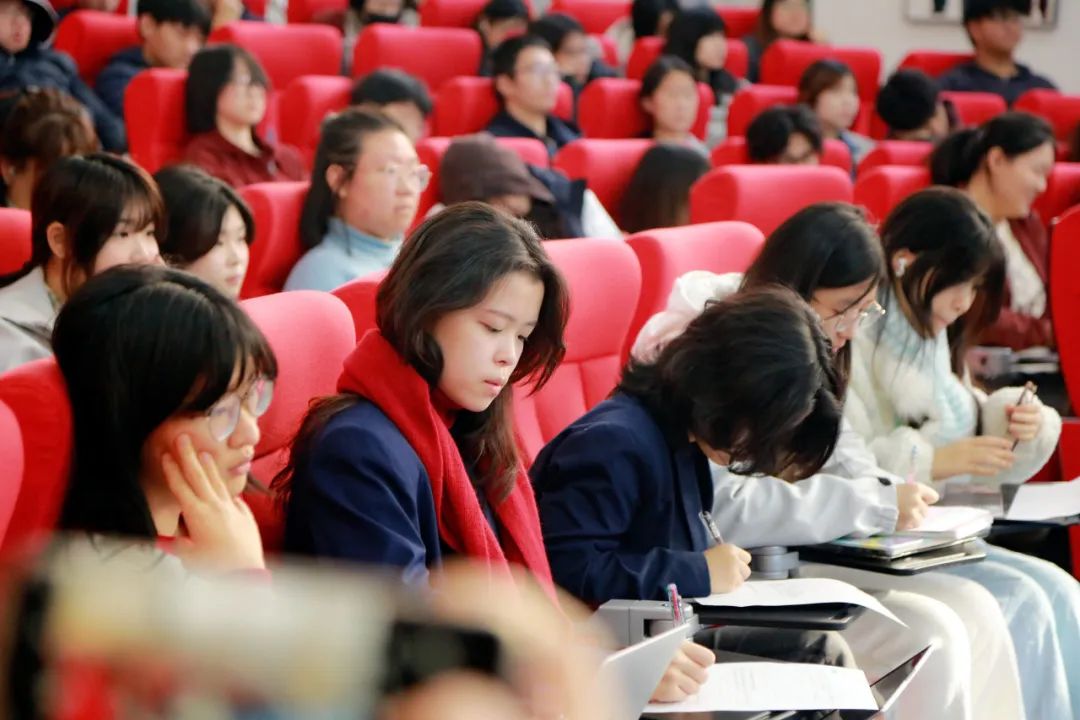 力邁 職業(yè)規(guī)劃講座 | "職"點迷津，"職"面未來的多元人生(圖4)