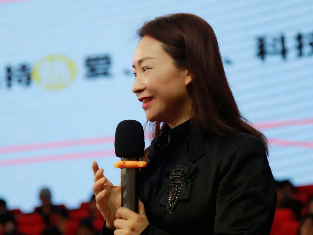 力邁 職業(yè)規(guī)劃講座 | "職"點迷津，"職"面未來的多元人生(圖5)